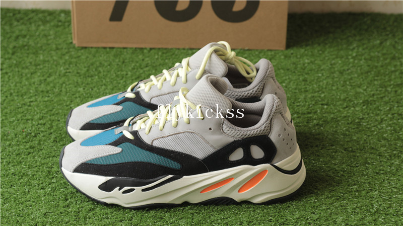 Adidas Kanye West Yeezy Wave Runner 700 Boost